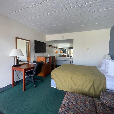 Horseshoe Curve Lodge Altoona Exterior foto